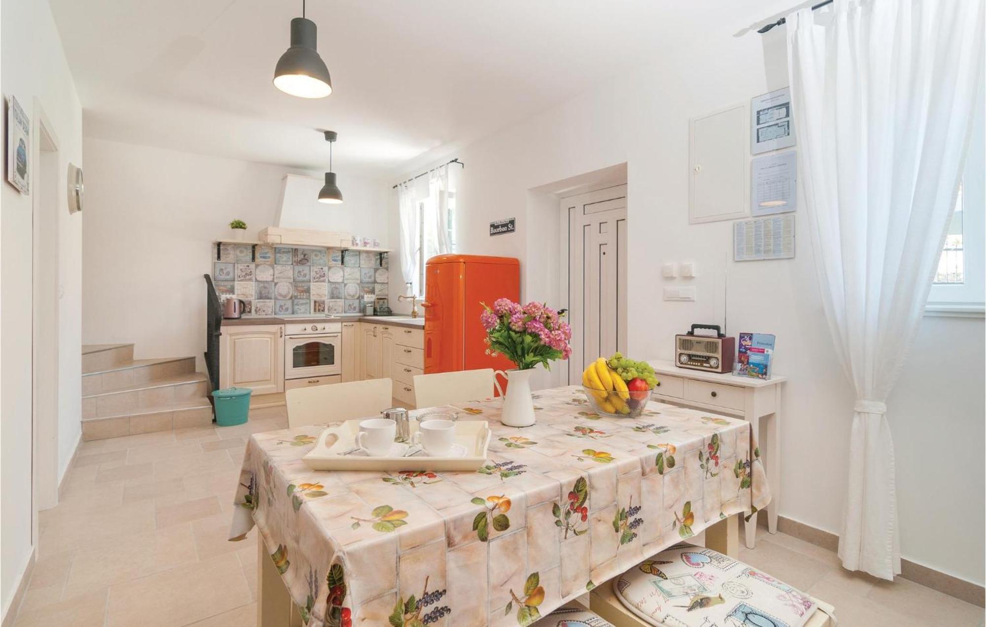 Stunning Home In Primosten With Kitchen Esterno foto